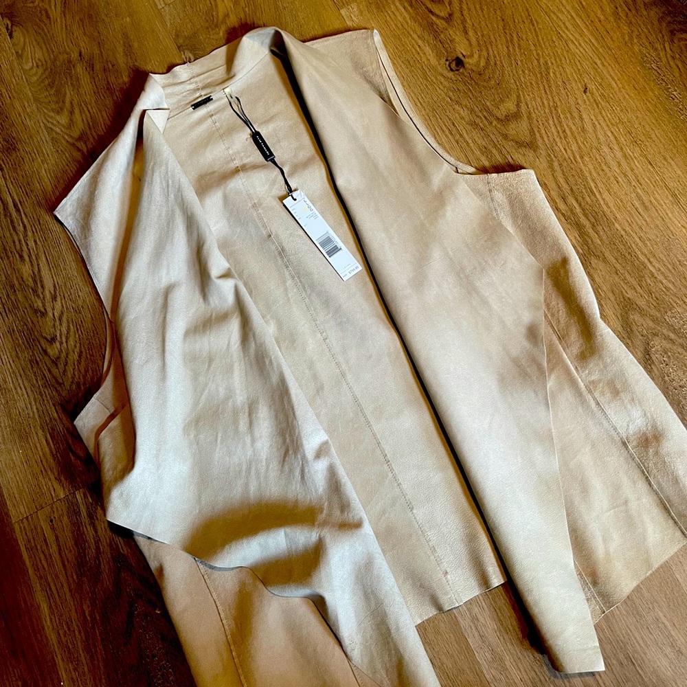 Vest leather